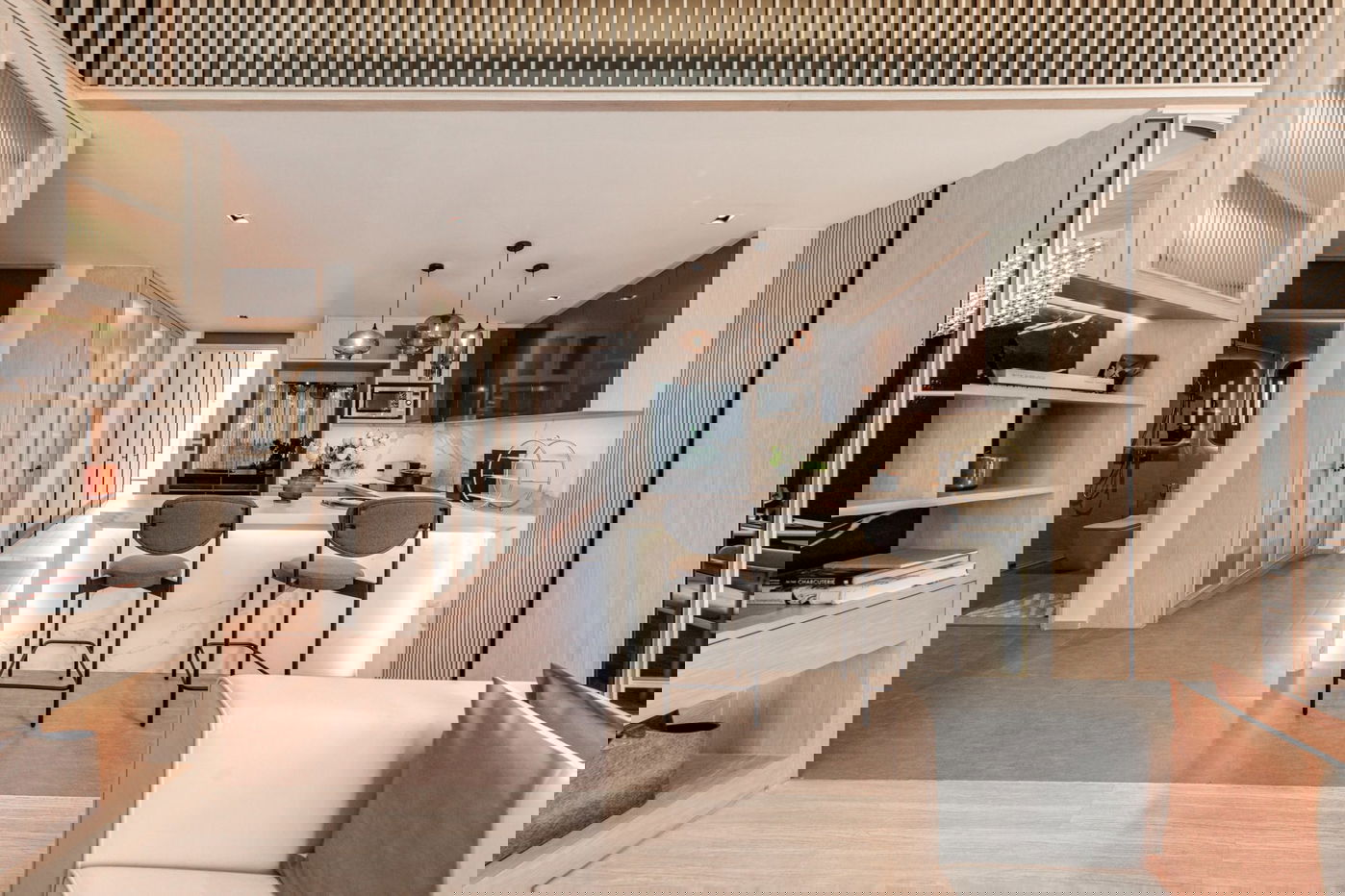 picture Skypark Lucean 2 Bedrooms for Sale - 5/15