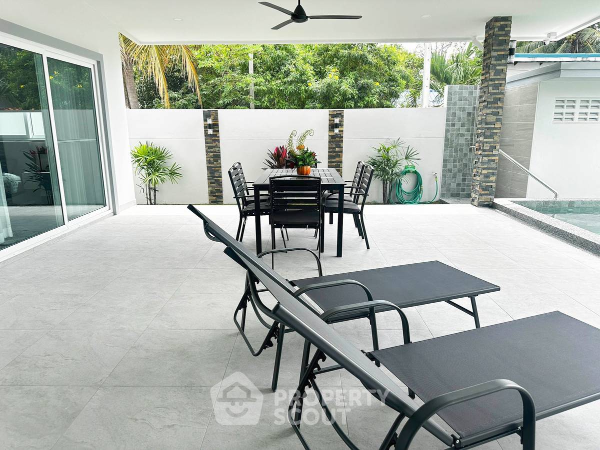 รูป วิลล่า 3-ห้องนอน ใน หินเหล็กไฟ (ID 2461735) - รูปที่ 4/30