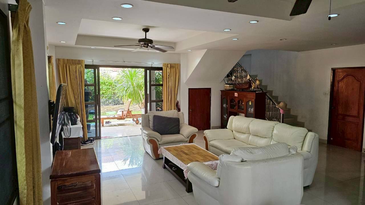 รูป ขายพูลวิลล่าในหาดจอมเทียน - รูปที่ 3/13