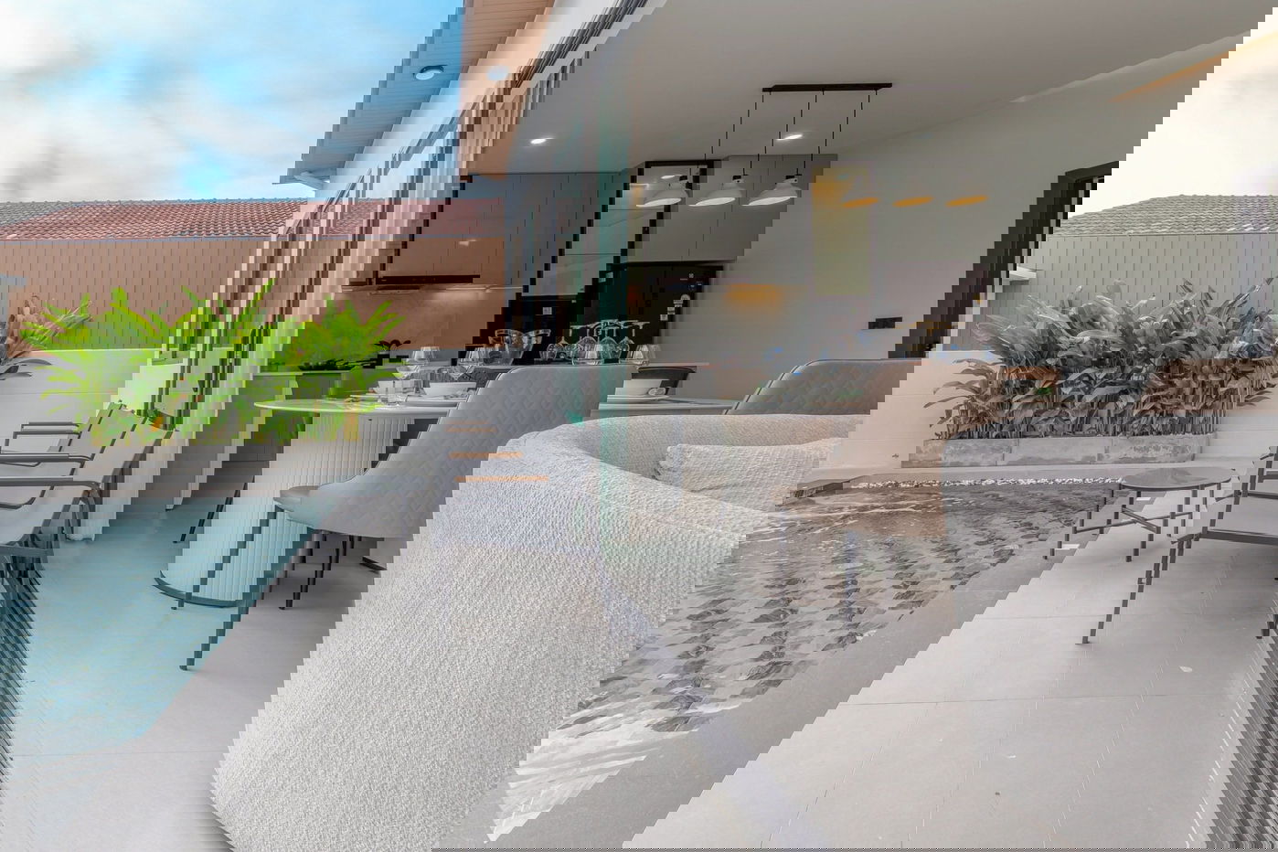 รูป บ้านเดี่ยวสุดหรูพร้อมสระว่ายน้ำส่วนตัวในพัทยา - รูปที่ 3/9