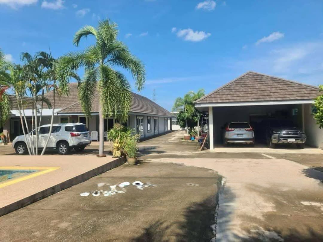 picture Two Private Pool Villas for Sale for Sale in Bang Saray - 3/17