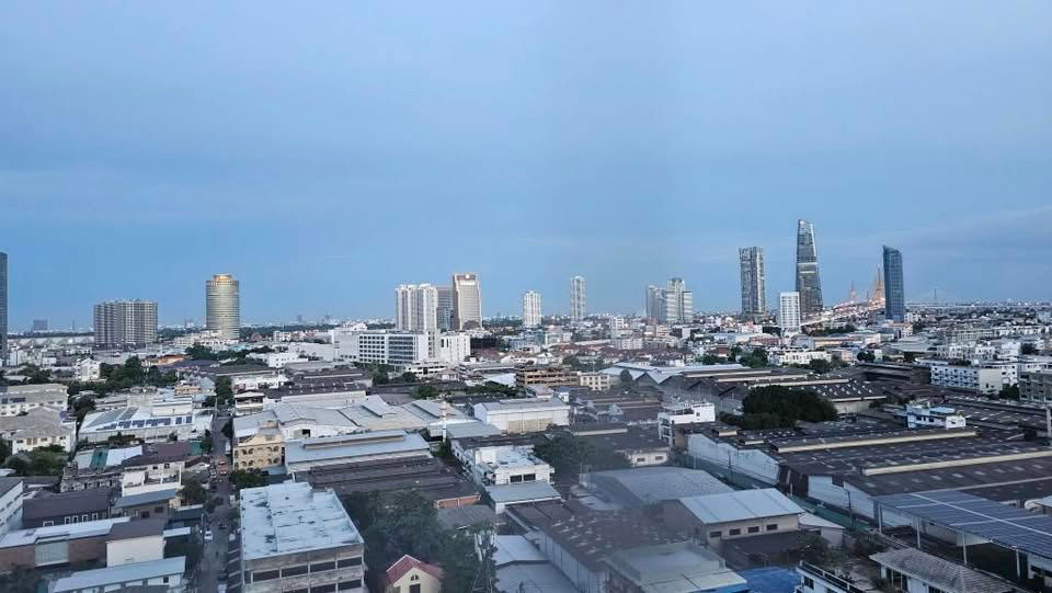 picture RS3803 Condo for rent – ​​Pst. City Home Condo, corner unit with beautiful views of 2 bridges - 9/10