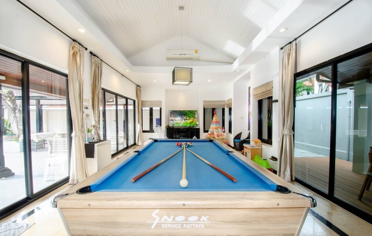 picture 3 Bedrooms Pool Villa in Mabprachan for Sale - 3/11