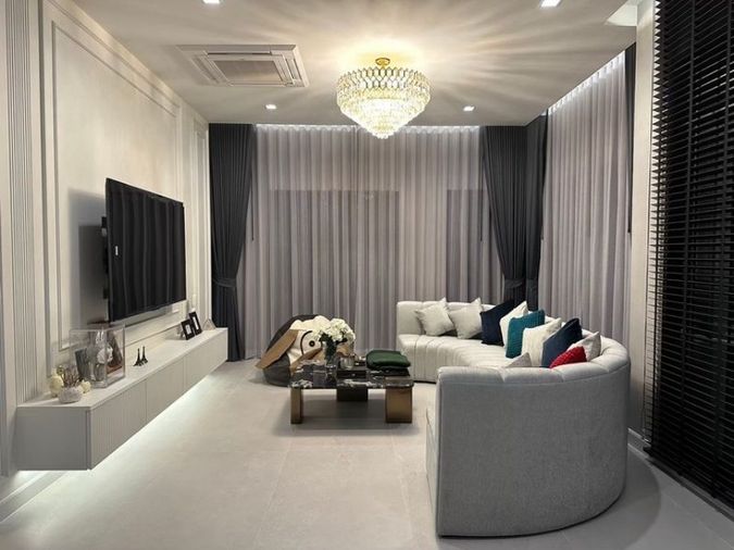 5-bed house for rent, 604 sqm, 127 sq wah, Grand Bangkok Boulevard Krungthepkritha