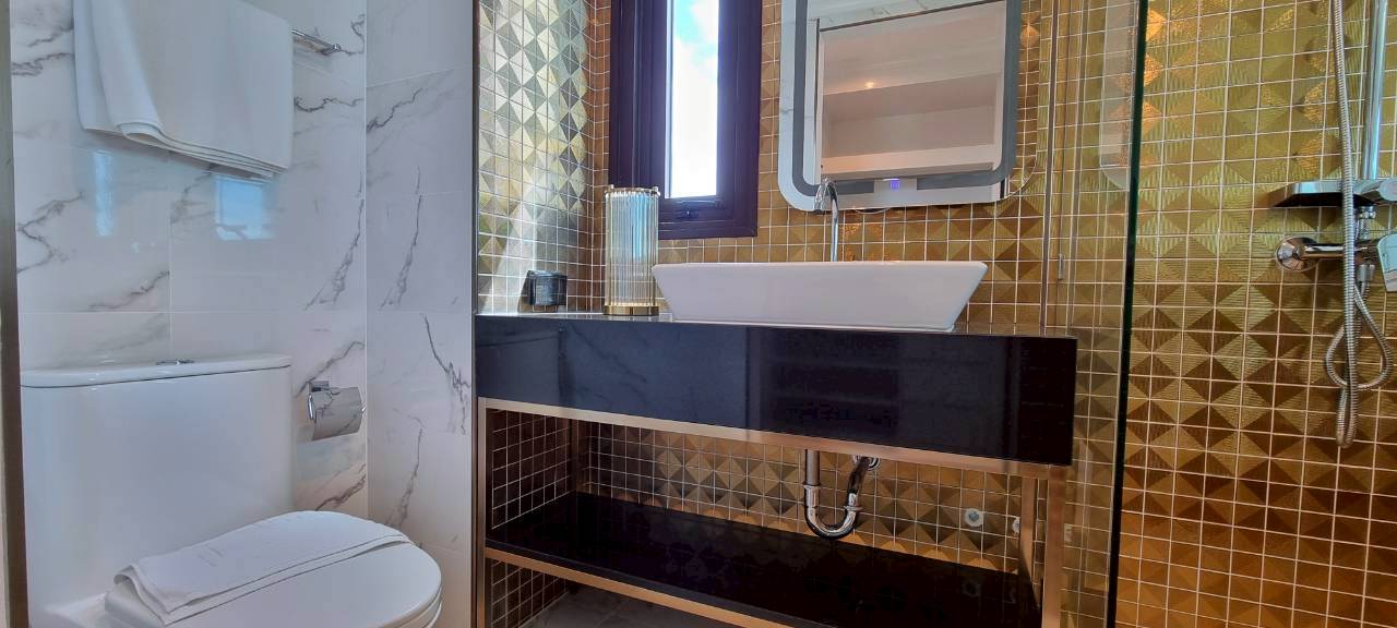 รูป ขายคอนโดมิเนียม 2 ห้องนอน เซเว่น ซีส์ เลอ คาร์นิวัล - รูปที่ 9/16