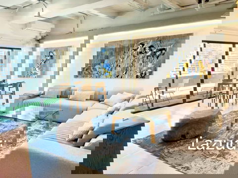 Luxury 2-Bedroom Condo in Khlong Toei Nuea Bangkok