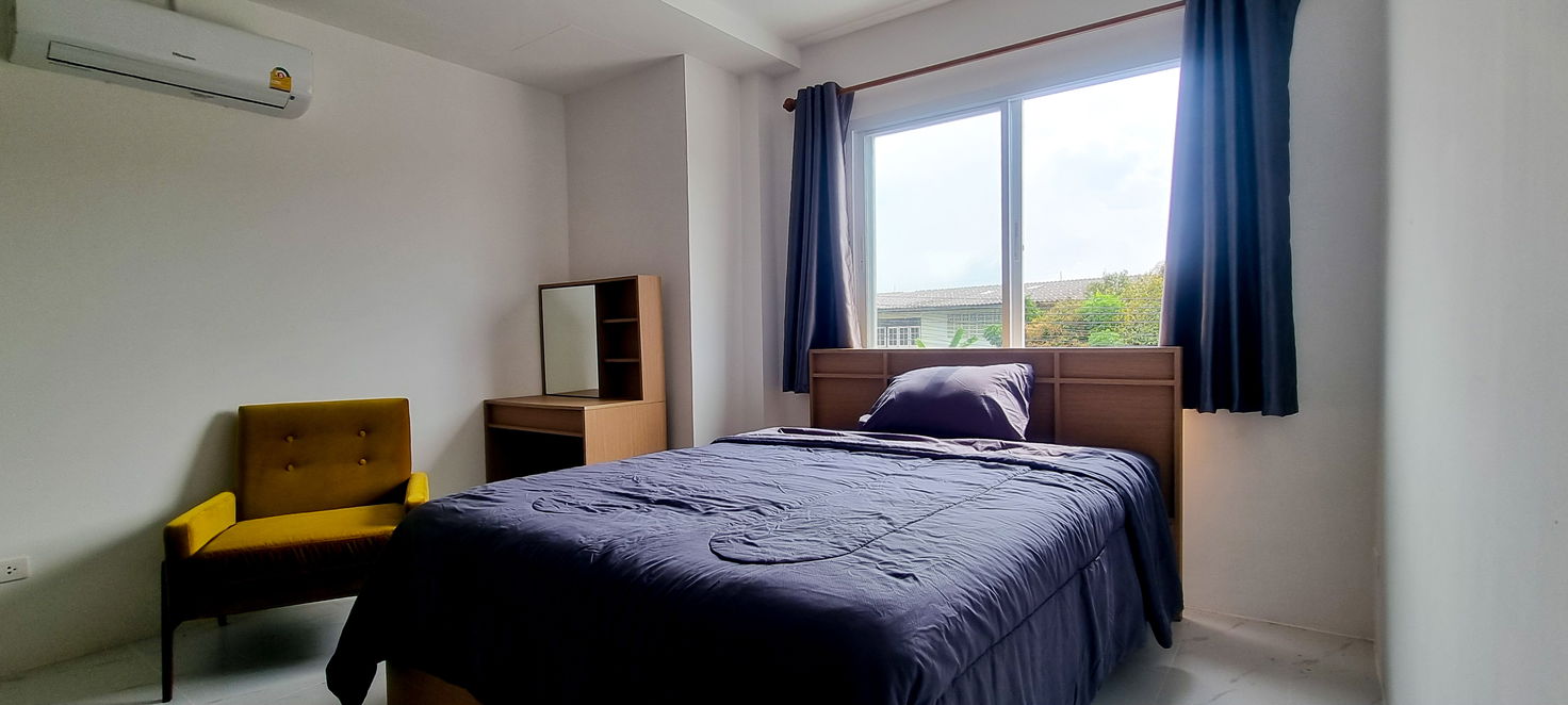 picture Pool Villa for Sale 3 Storeys 4 Bedrooms in Bang Saray - 9/18