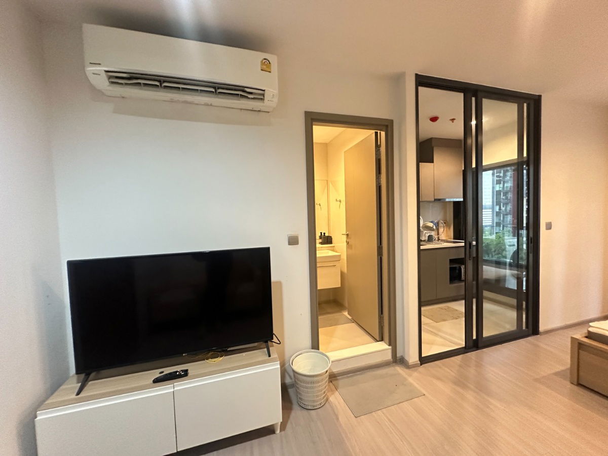 picture Life Asoke Hype | Price 18,000 baht | Beautiful room, great view, fully furnished, ready to move in - 8/10