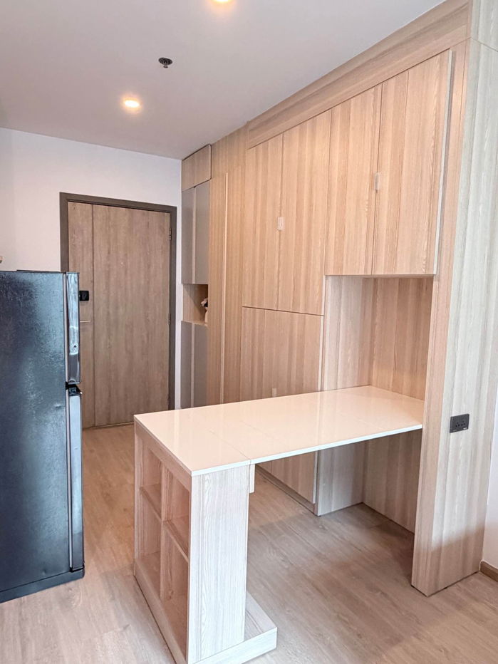 picture BTS Bang Na 600 m. Price  16,000 Baht Condo Ideo O2 ( Rental ) - 7/11