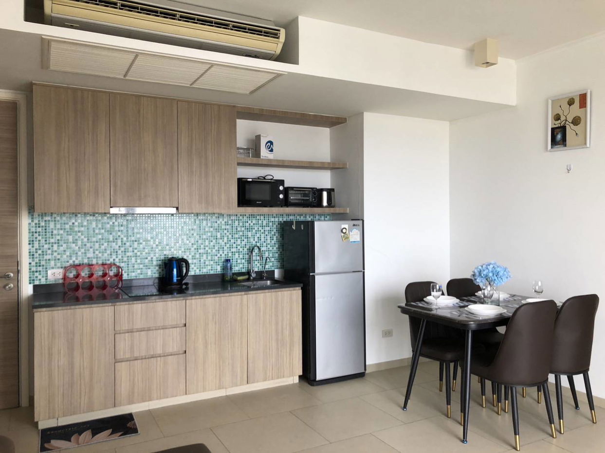 picture Zire Wongamat – 2-Bedroom condominium for sale - 3/7