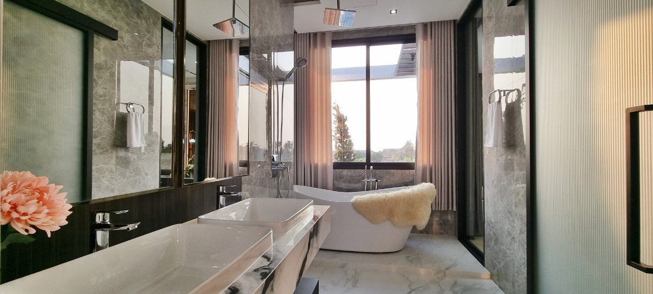 รูป วิลล่าพูลสุดหรู 5 ห้องนอนในพัทยา - รูปที่ 21/26