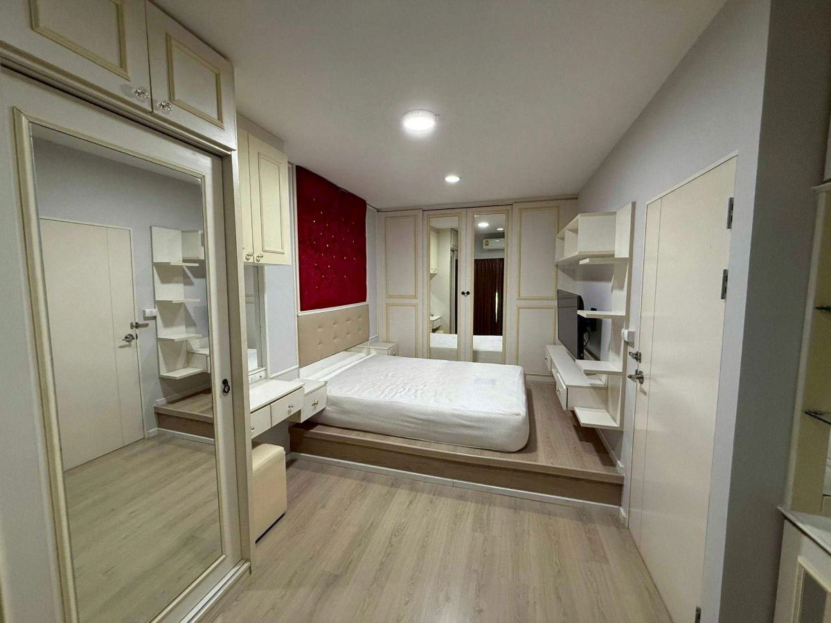 picture Townhome for Rent  Baan Klang Muang Sukhumvit 77 Soi On Nut 17 (SPSEVE1476) - 6/13