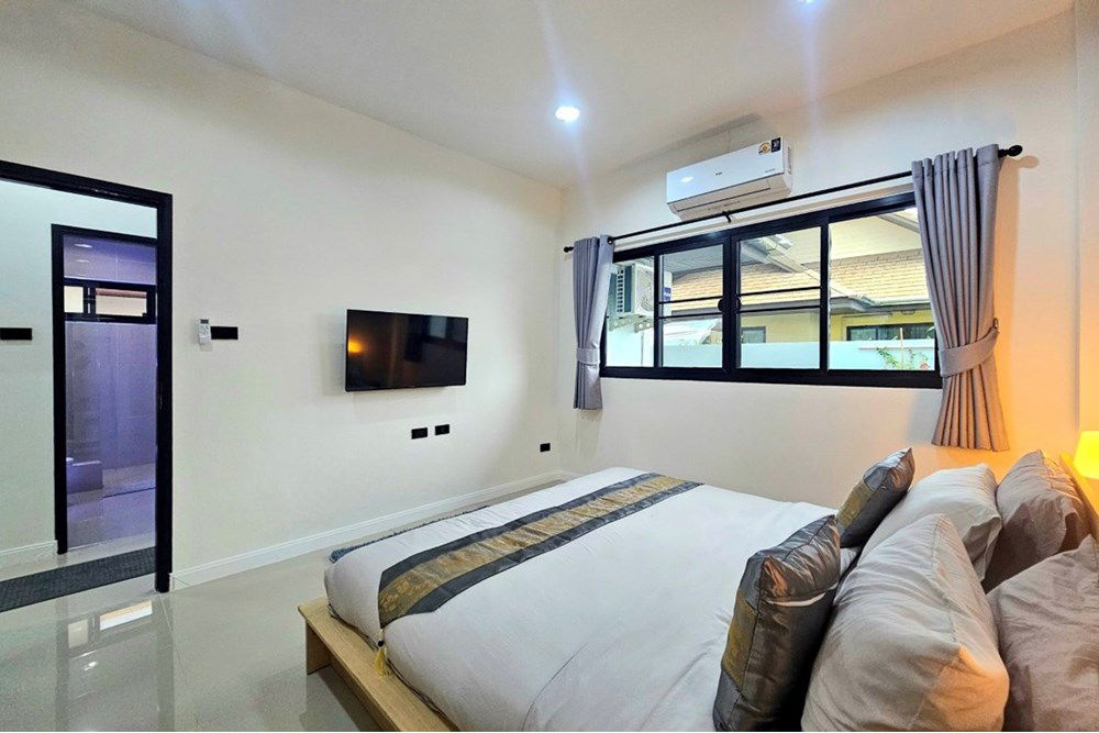 picture [920601002-91] พูลวิลล่า 4 ห้องนอน 3 ห้องน้ำ ในโครงการ Hua Hin Hills 2 - 33/42