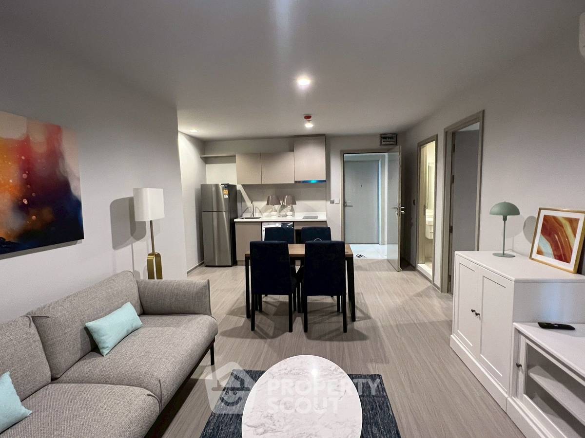 picture 2-BR Condo at Life Ladprao near BTS Ha Yaek Lat Phrao (ID 2462626) - 2/15