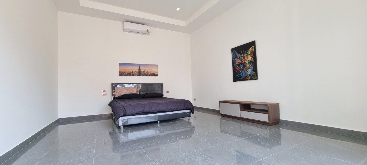 picture Pool Villa in Pratumnak 6 Beds for Sale - 15/22