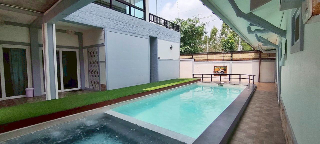 รูป วิลล่าพูล 7 ห้องนอนให้เช่าในห้วยใหญ่ - รูปที่ 3/19