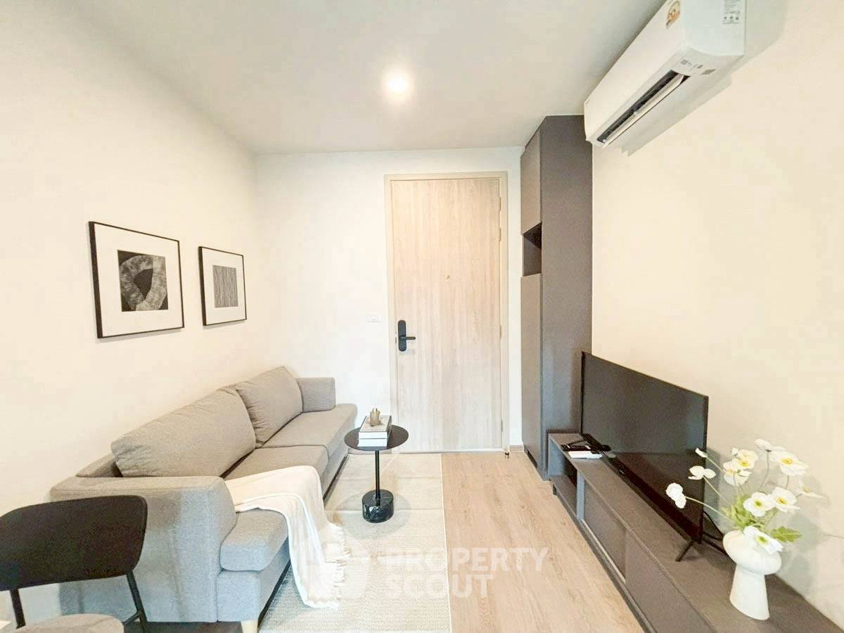 picture 1-BR Condo at Nue District R9 near MRT Phra Ram 9 (ID 2459963) - 3/12