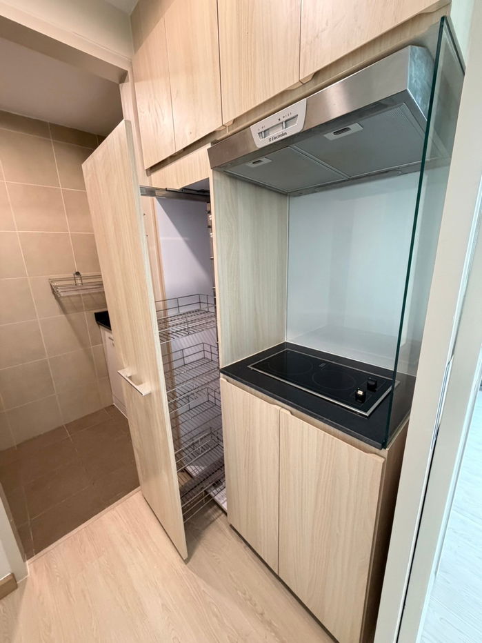 รูป ขายคอนโดทำเลดี ใกล้ BTS เอกมัย–พระโขนง Click Condo สุขุมวิท 65 - รูปที่ 4/12