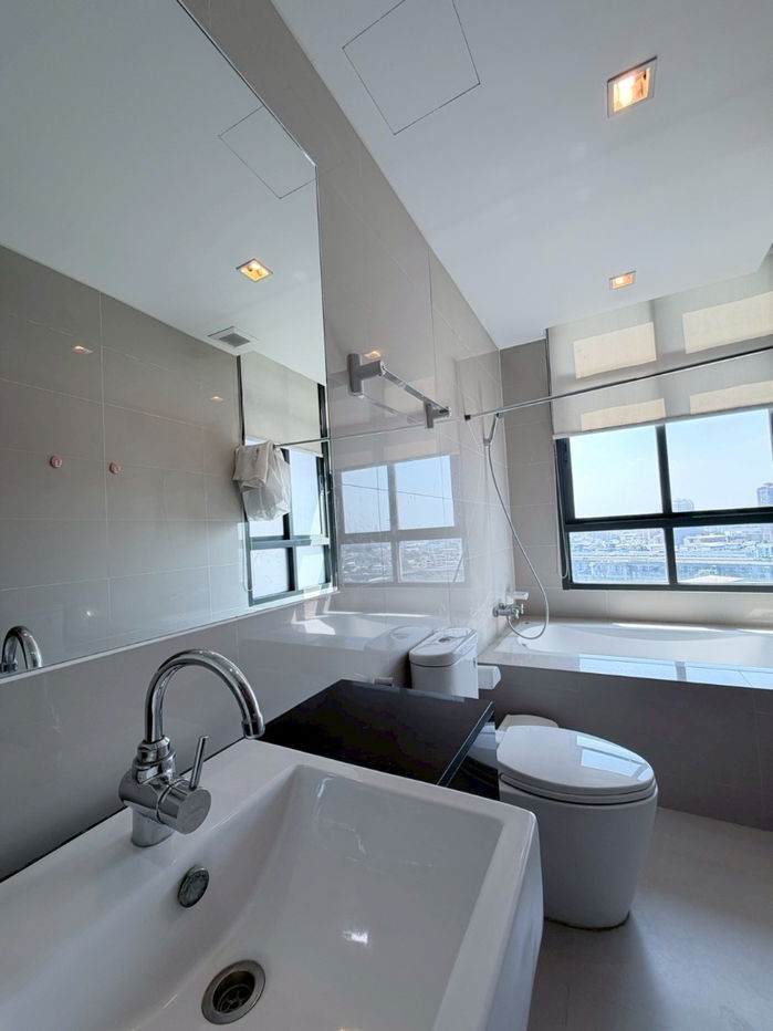 รูป 🏙️ ให้เช่า Ideo Blucove Sukhumvit  🏡 พร้อมอ่างอาบน้ำสุดหรู 🛁 ค่าเช่าเพียง 28,000 บาท/เดือน💰ทำเลดี ติดรถไฟฟ้า BTS 🚆(โดยเซลล์ประจำโครงการ) - รูปที่ 13/14