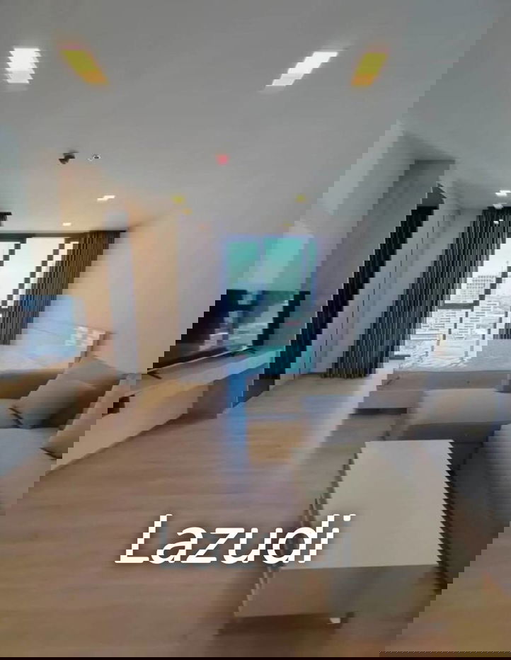 รูป Stylish 1-Bedroom Condo in XT Phayathai Bangkok - รูปที่ 2/12