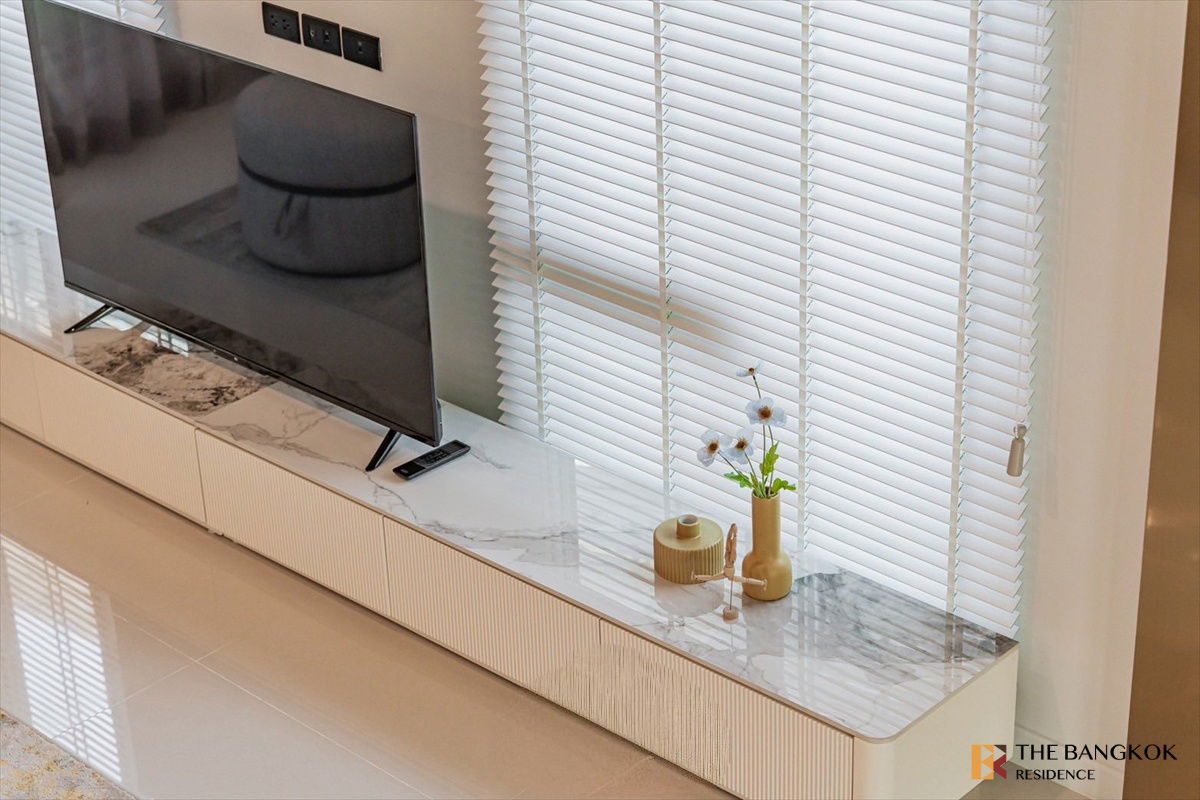 picture the privilege of luxury in an economic hub location burasiri krungthep kreetha - 15/16