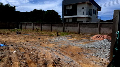 ที่ดิน ชลบุรี : ขายที่ดิน – เหมาะสำหรับสร้างพูลวิลล่า บางเสร่