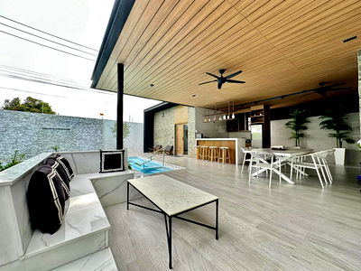 Houses for sale Frost Magical Ice of Siam : Patta Prime 4 Bedrooms for Sale