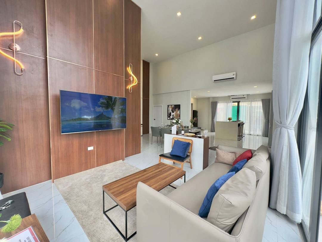 รูป วิลล่าหรู 3 ห้องนอนพร้อมสระว่ายน้ำให้เช่า – นาเกลือ พัทยา - รูปที่ 3/13