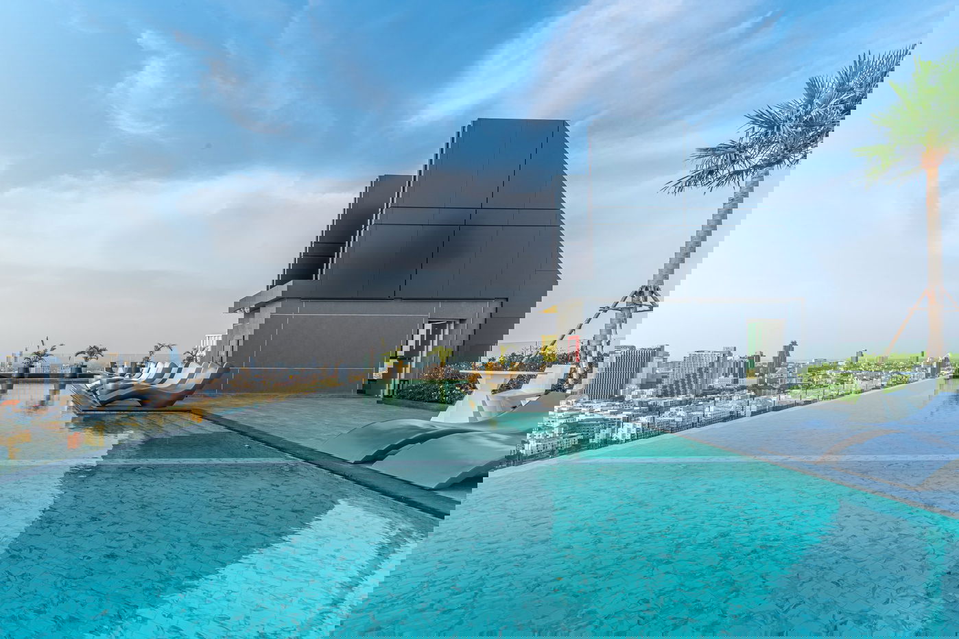 รูป ขาย 2 ห้องนอน อาคาเดีย มิลเลนเนียม ทาวเวอร์ - รูปที่ 2/10