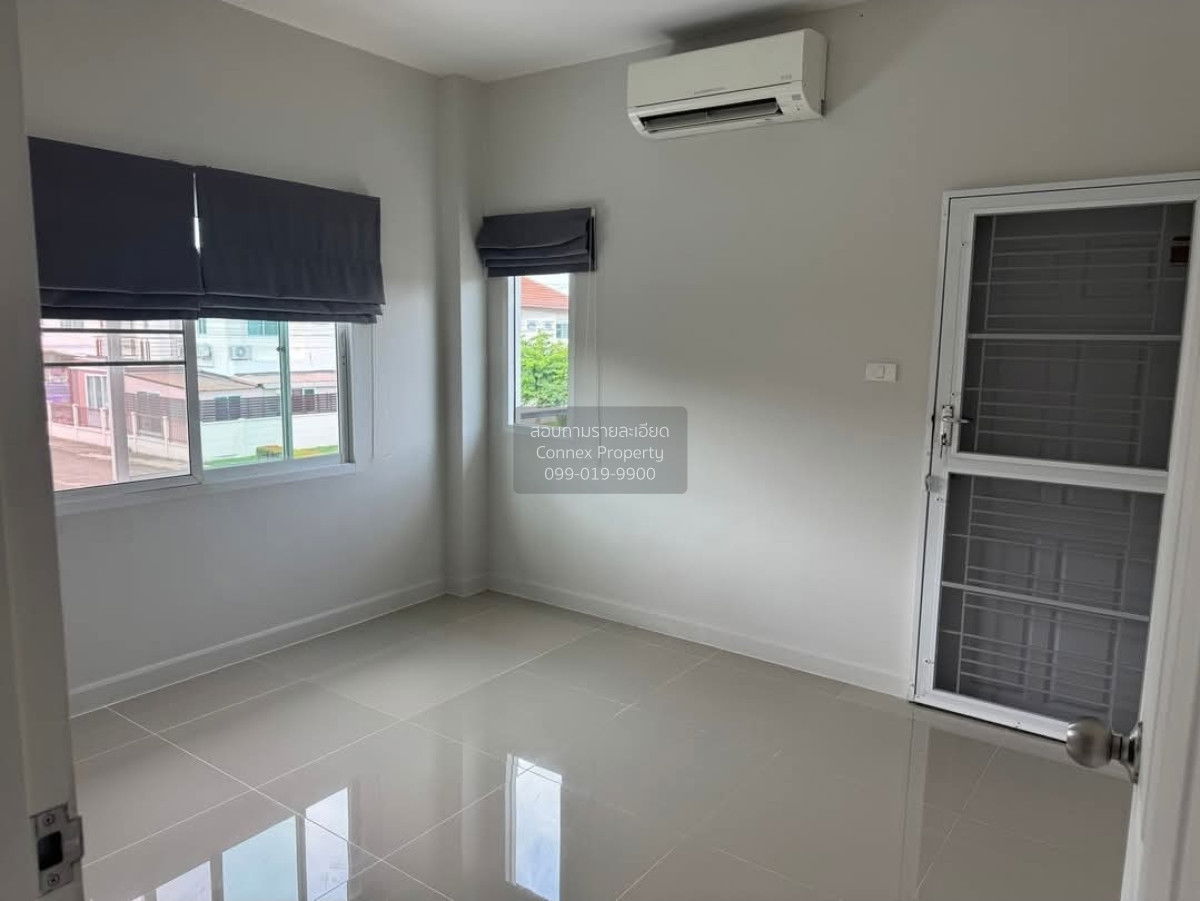 รูป ขายบ้าน  จิรกานต์ 2 ห้องมุม หน้ากว้าง รีโนเวทใหม่ ไทรน้อย ไทรน้อย นนทบุรี CX-138665 ✅ ทักไลน์ @connexproperty ตอบทันที ทีมงานมืออาชีพ ✅ - รูปที่ 6/12