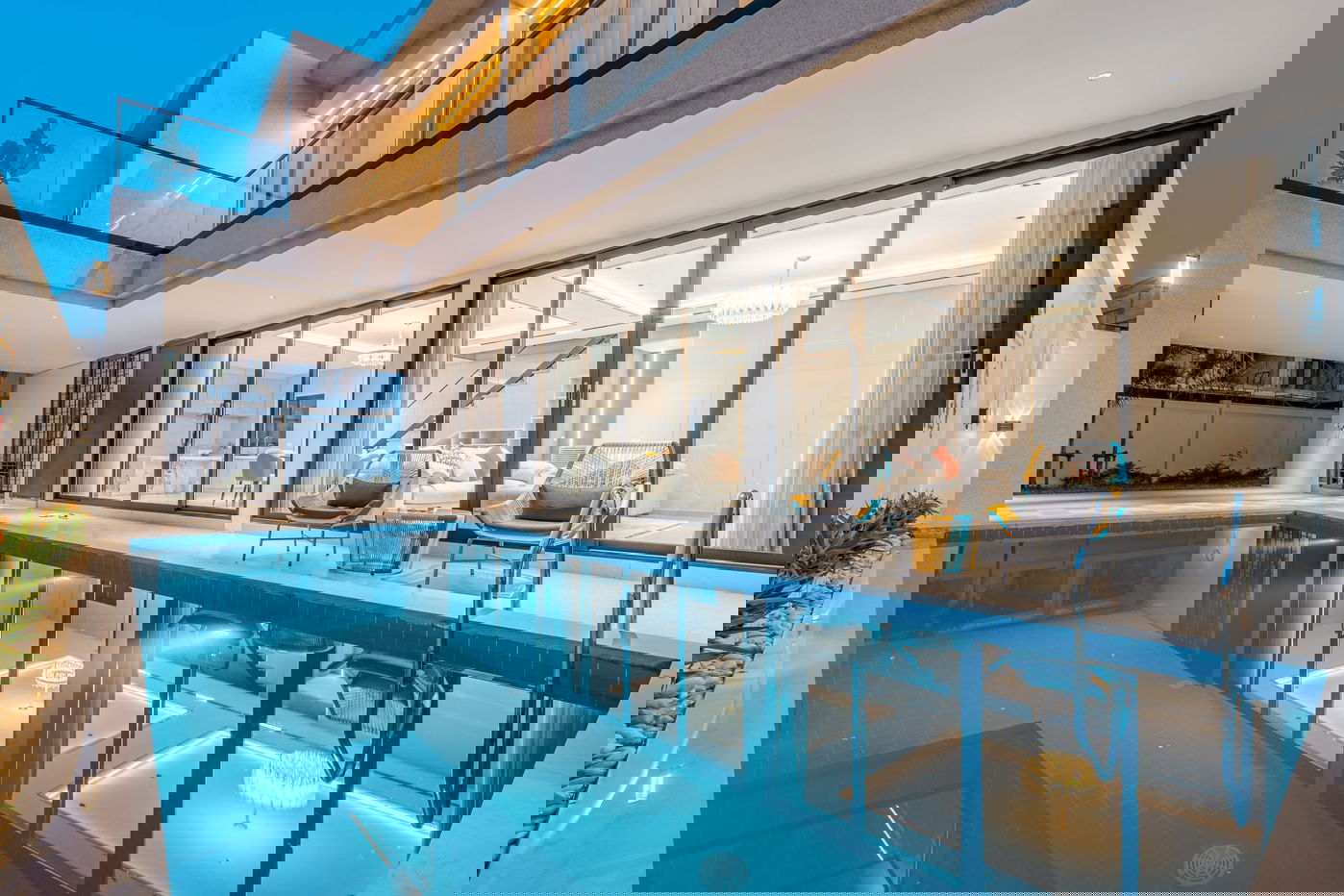 รูป ขายพูลวิลล่าทันสมัยในจอมเทียน - รูปที่ 2/25