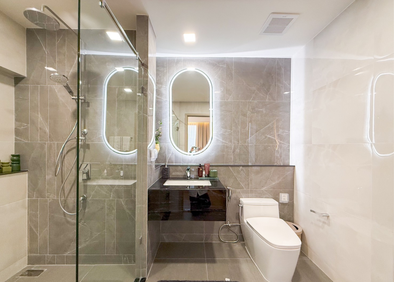 รูป ขายห้องแกรนด์เอ็กเซ็กคิวทีฟ อควารัส จอมเทียน พัทยา 2 ห้องนอน - รูปที่ 14/15