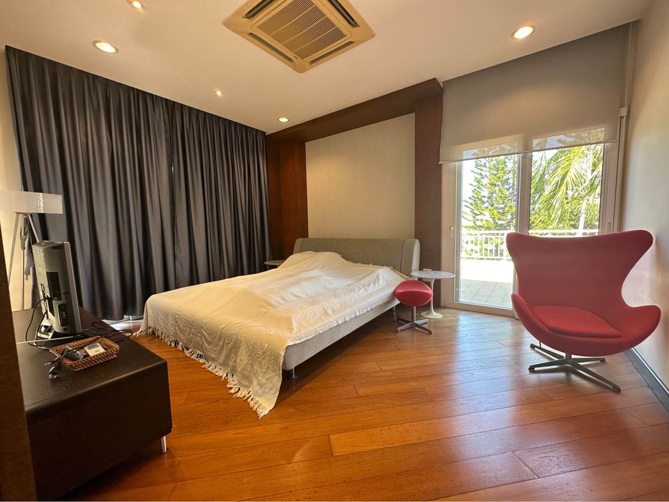 รูป 4 Bedrooms Pool Villa for Sale in Jomtien - รูปที่ 6/9