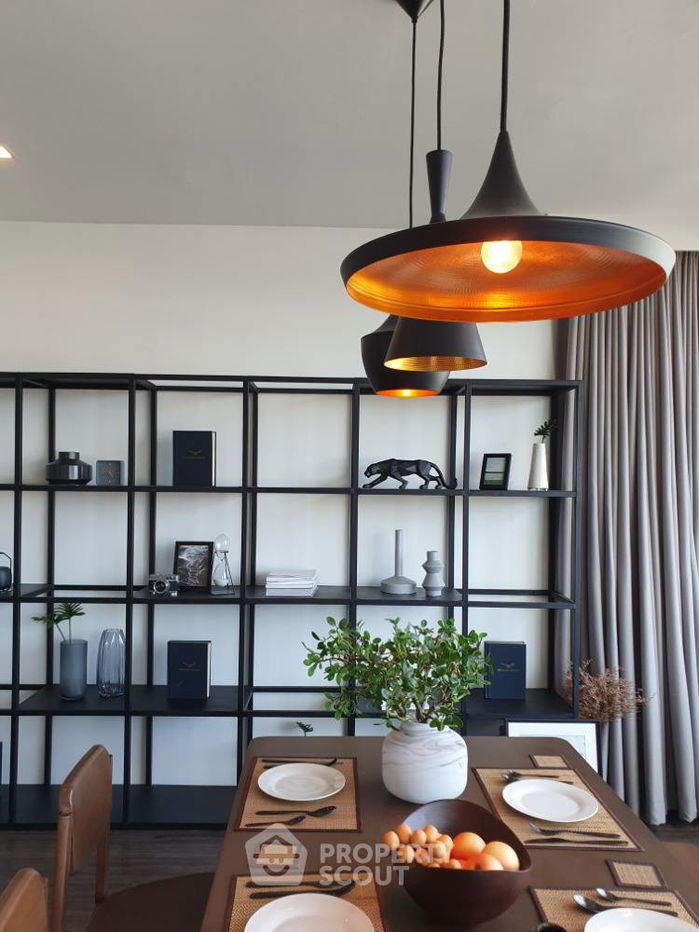 picture 3-BR Condo at The Room Bts Wongwianyai near BTS Wongwian Yai (ID 513621) - 10/17