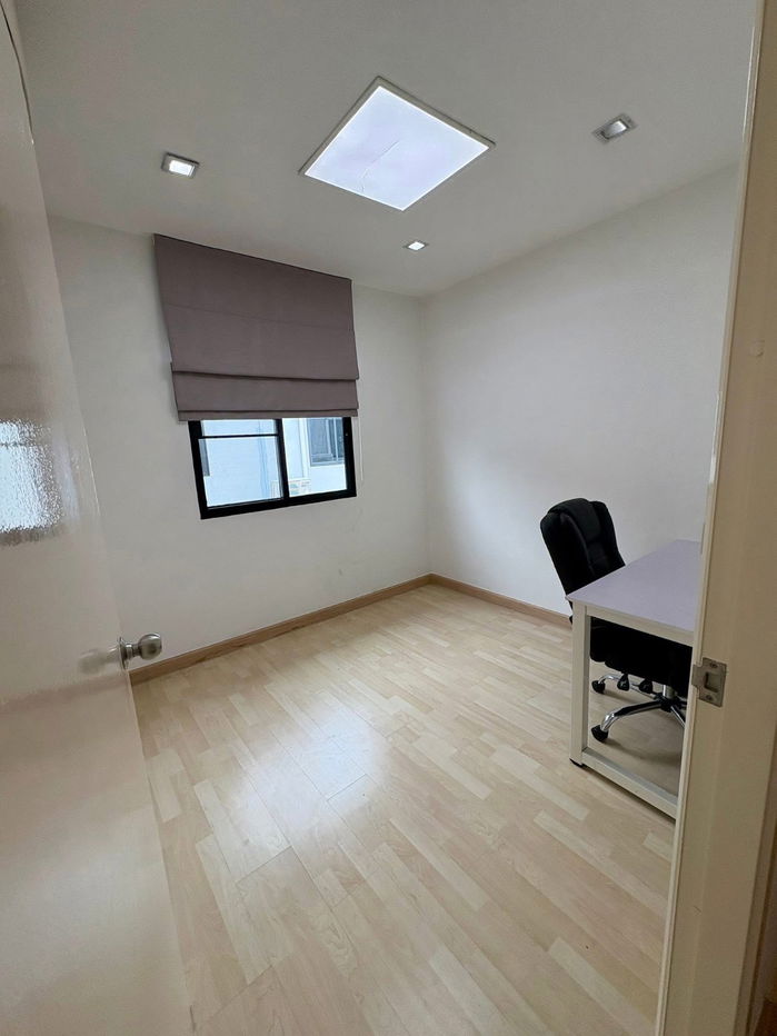 picture For rent, for rent, townhouse, Watcharapol-Phetkasem, cheap price, interested, Line: @951qfbfi - 13/15