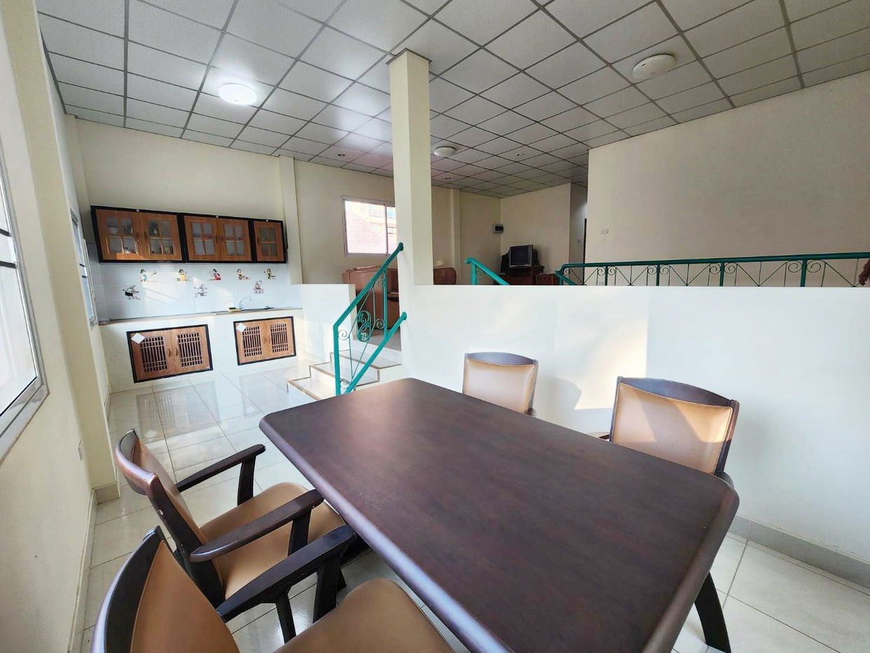 รูป ขายบ้านเดี่ยว 7 ห้องนอน จอมเทียน - รูปที่ 2/12