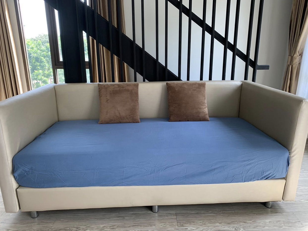 picture 1-Bedroom Duplex for Sale – AERAS Beachfront Condominium - 3/7