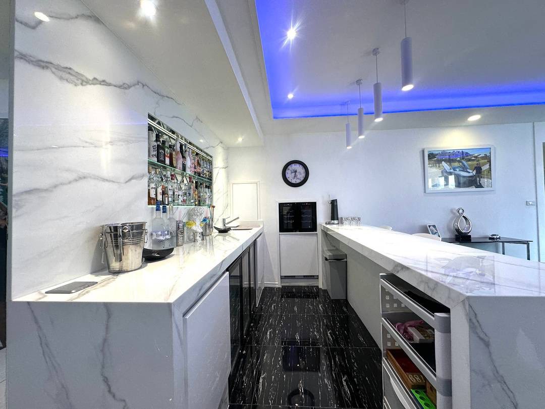 picture Luxury Pool Villa for Sale – South Pattaya - 10/16