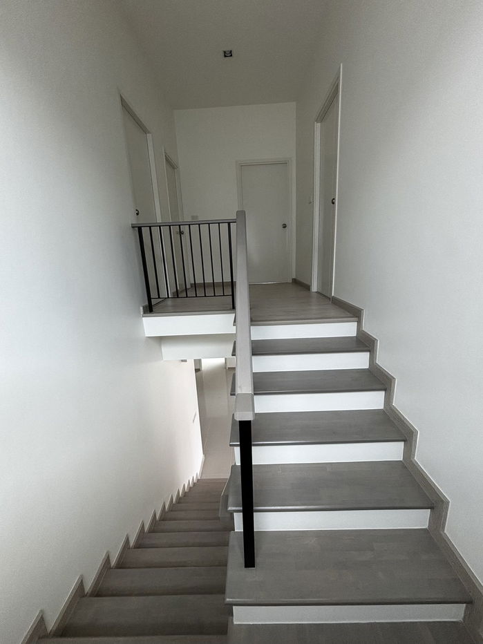 picture Two-Story House with 4 Bedrooms for Sale in Takhian Tia - 7/9