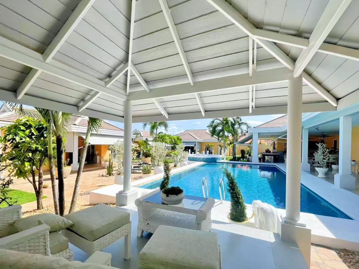 picture Luxury Pool Villa for Rent Thung Klom–Tan Man - 4/23