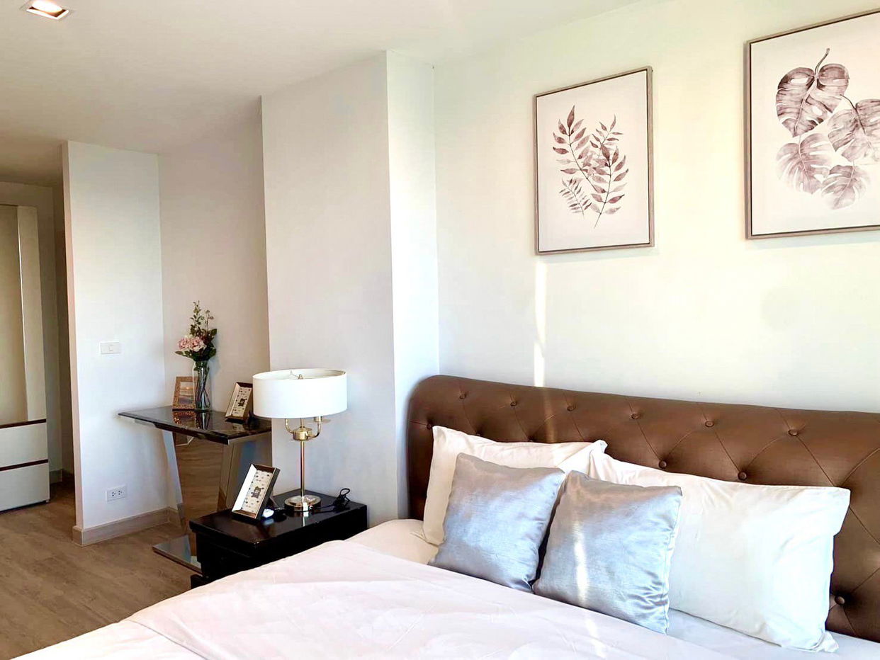 picture De Amber Condo 2 Bedrooms for Sale - 6/8