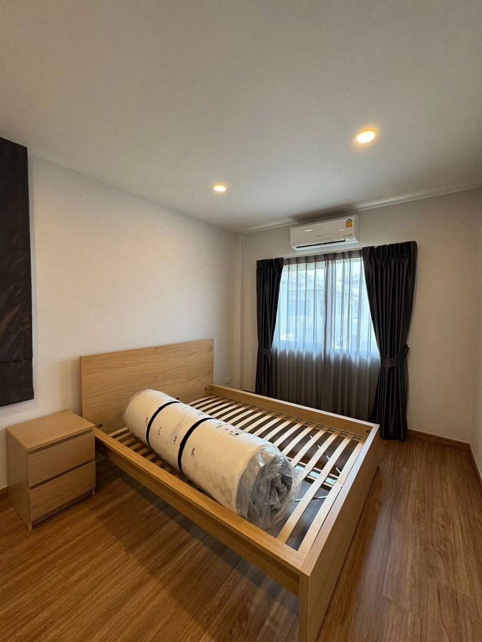 picture Home for rent at Centro Vibhavadi - 4/7