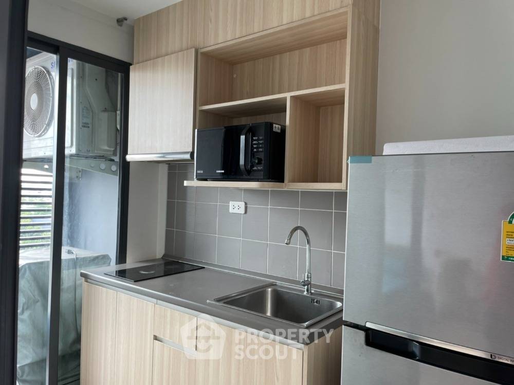 picture Studio Condo at Ideo O2 near BTS Bang Na (ID 2004335) - 4/6