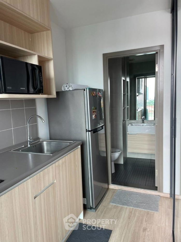 picture Studio Condo at Ideo O2 near BTS Bang Na (ID 2004335) - 3/6