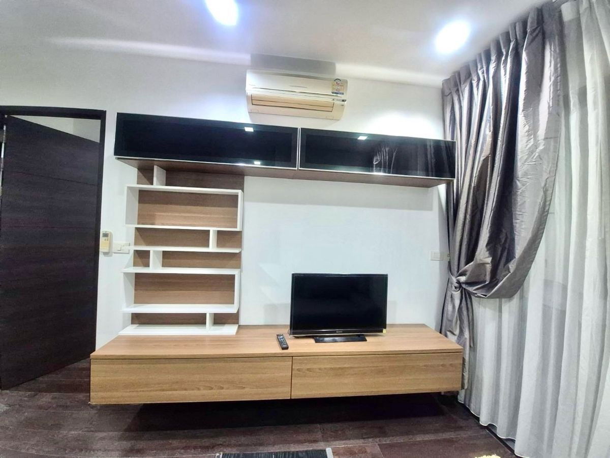 picture BTS Phaya Thai 200 m. Price  23,000 Baht Condo IDEO Q Phayathai ( Rental ) - 2/10