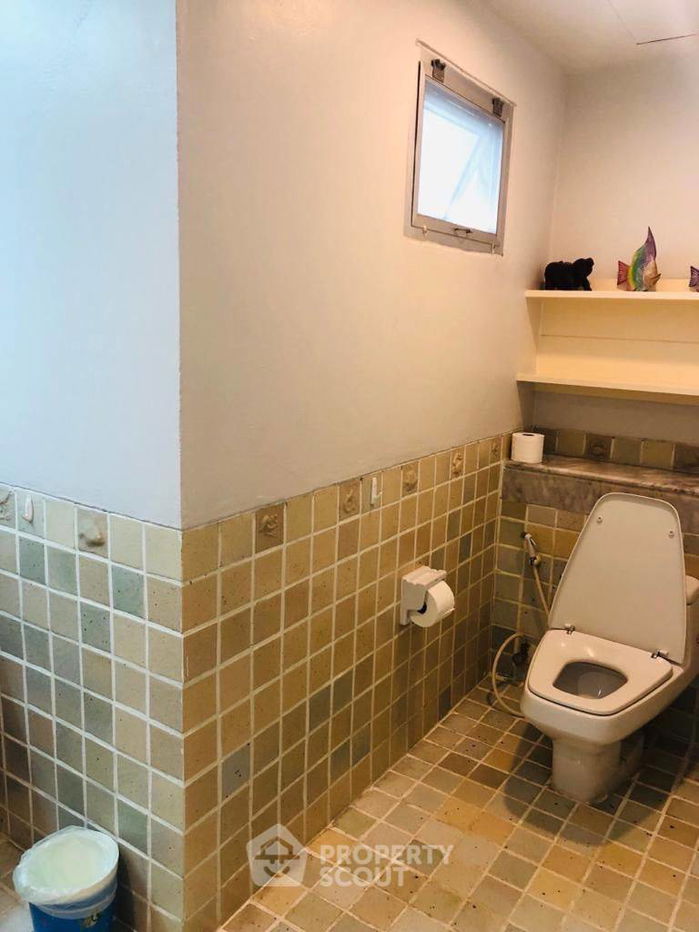 picture 2-BR Condo at Baan Chai Talay Condominium in Nong Kae (ID 1780589) - 4/12