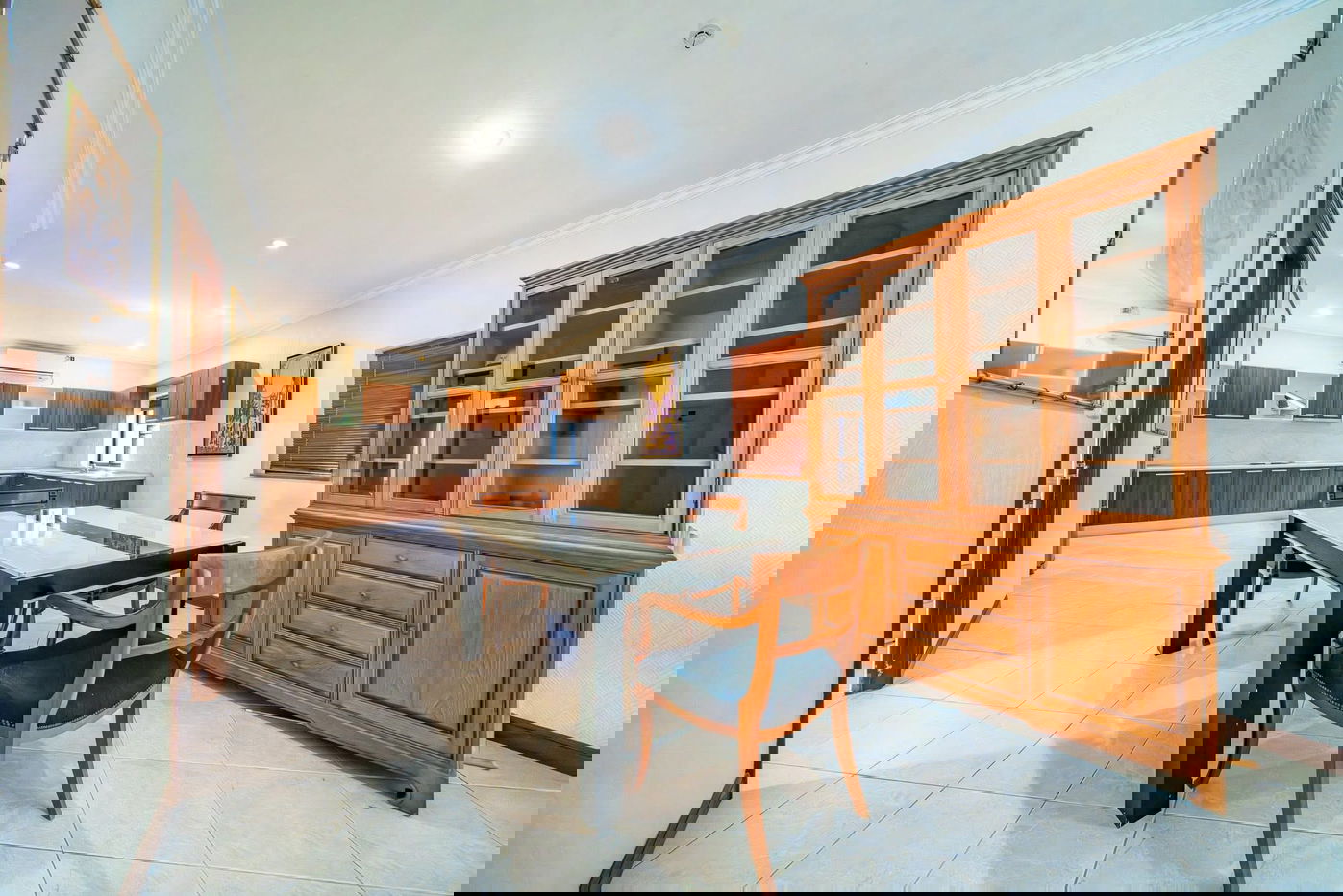 picture Luxury Villa in the Heart of Pratumnak, Pattaya - 5/14