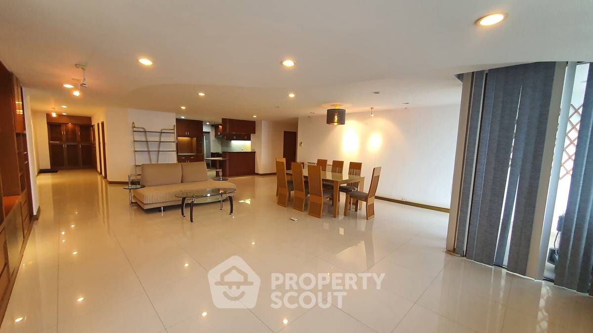 รูป คอนโด 3-ห้องนอน ที่ เดอะ ฮาบิแทต สุขุมวิท 53 คอนโดมิเนียม ใกล้ BTS ทองหล่อ (ID 824503) - รูปที่ 3/26