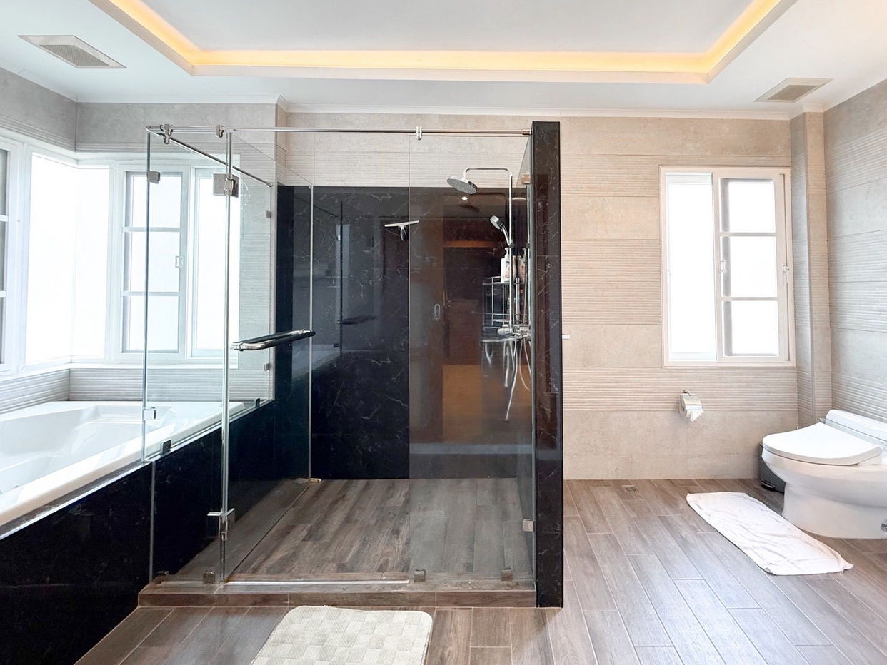 picture Luxury House for Sale in Bang Saray - 13/16