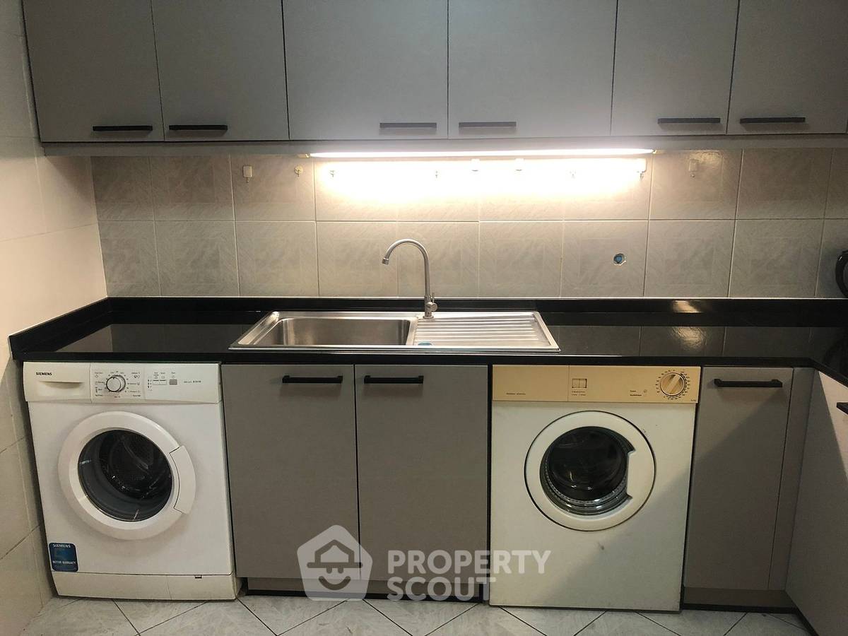 รูป คอนโด 2-ห้องนอน ที่ ยูไนเต็ด ทาวเวอร์ ใกล้ BTS ทองหล่อ (ID 2009622) - รูปที่ 7/25